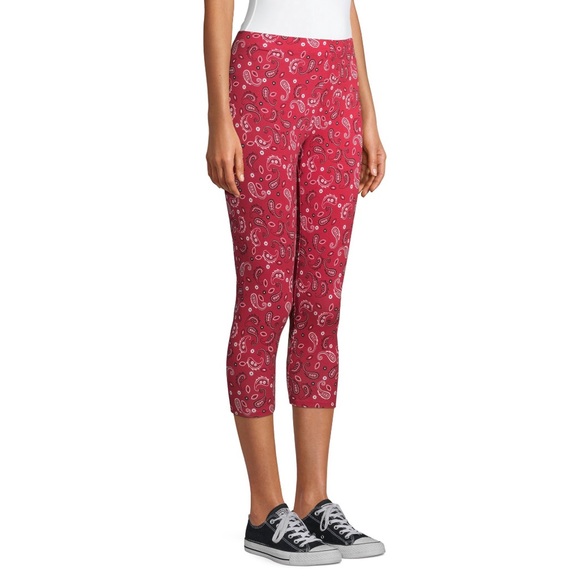 No Boundaries Capri Leggings | Poshmark